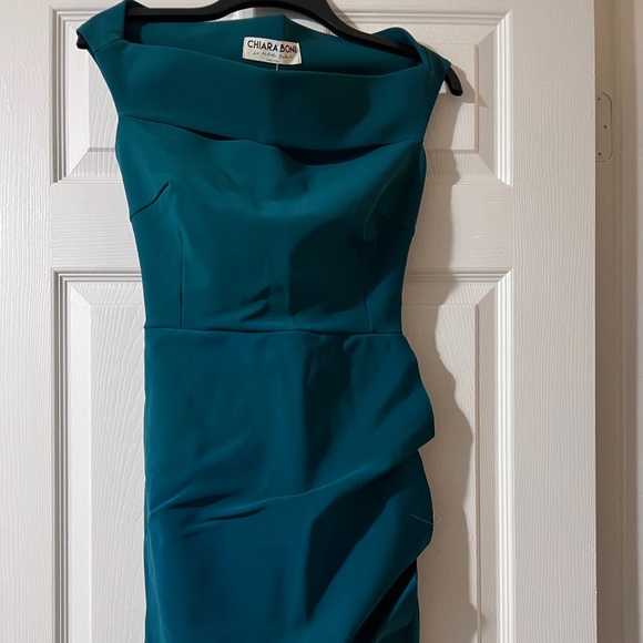 Chiara Boni La Petite Robe Melania Off-The-Shoulder Dress - Picture 1 of 4